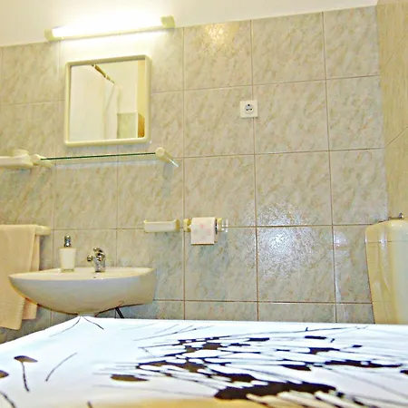 Tonci Apartman
